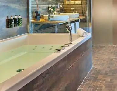 Hoteles con jacuzzi en la habitación Sevilla