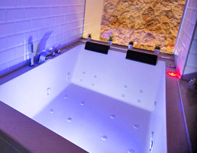 Hoteles con jacuzzi en la habitación Zaragoza