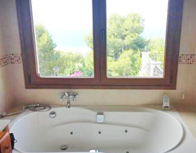 suite con jacuzzi privado en malaga